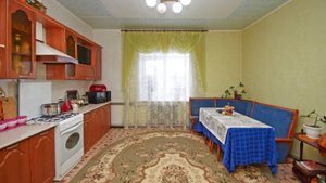 Молодёжная улица