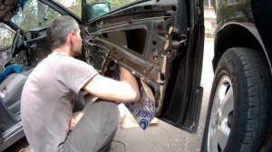 Шумоизоляция дверей Мерседес 190 своими руками. Noise isolation of car doors with your own hands