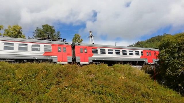 Один из полустанков КБЖД. смотреть онлайн