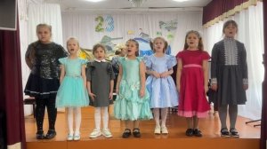 "Про папу",  музыка: Н. Рябкиной,  слова неизвестного автора.