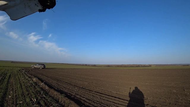 Проводимо підживлення озимих сівалкою 01 04 2021 смотреть онлайн