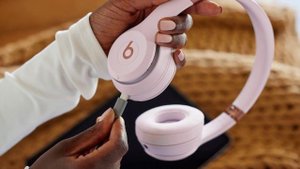 Beats Solo 4 Headphones and Beats Solo Buds - Worth Your Money ? | REVIEW !!