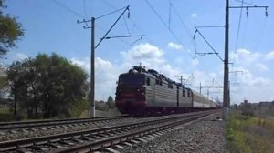 параллельное движение поездов № 1 (27.06.2011г._11ч.44мин.) .wmv