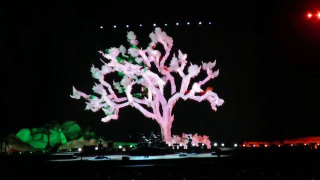 U2 In god´s country y otra Estadio Nacional Santiago de Chile 14 Octubre 2017 смотреть онлайн