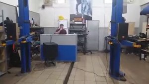 Песня из автосервиса!