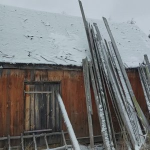 Вторая мастерская - пристройка к дому.