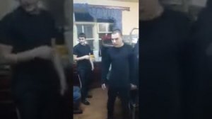 Чётко зачитал на зоне