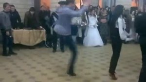 Четкая Лезгинка Девушка классно танцует!