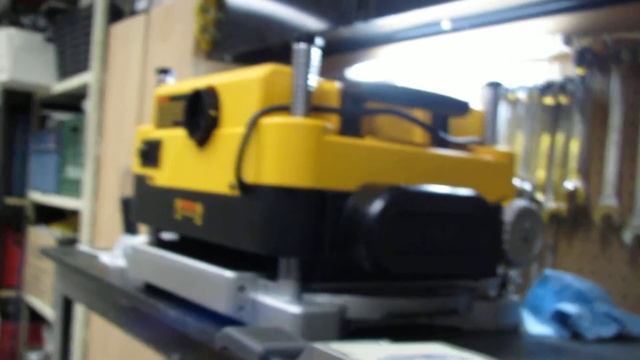 Unboxing And Setting Up The Dewalt Dw735 Thickness Planer - Your Ultimate Guide!