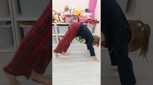 Тренировка от Теоны и Ульяны.mp4
