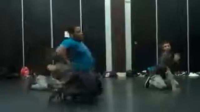 Big men can dance смотреть онлайн