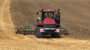 Case IH Quadtrac 620 with Amazone Centaur cultivator in Germany