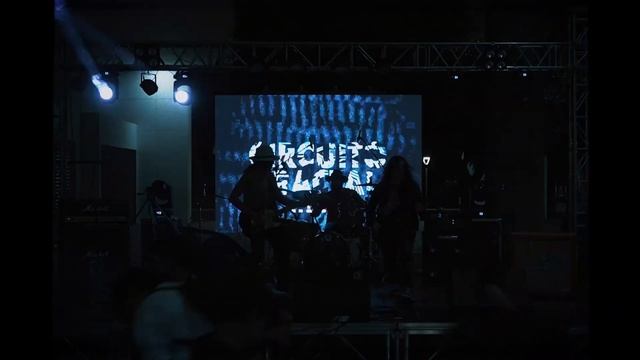 Juano Calyptra & Los Esteparios - Intro (En vivo Circuito Fractal) смотреть онлайн