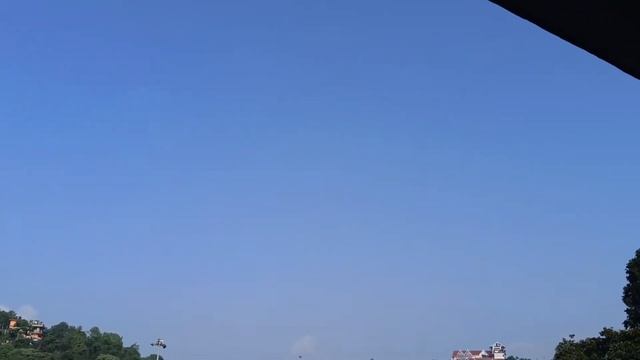 Mirik Hotel - Pradhan Hotel - in front of Mirik park and Mirik lake & Mirik bridge смотреть онлайн