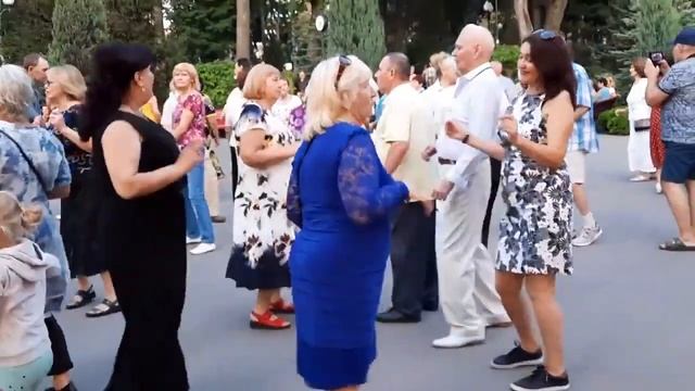 Я СЕГОДНЯ ШАЛАЯ!!!👍😍💃 смотреть онлайн