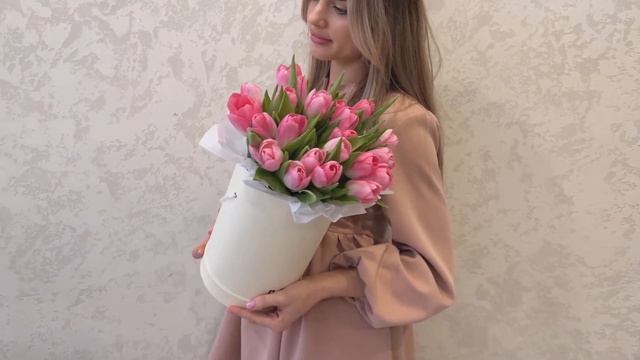 Нежные и хрустящие тюльпаны в коробке от Повода. Розовые тюльпаны смотреть онлайн