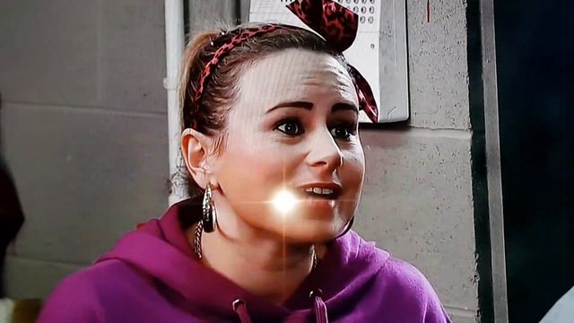 Gemma Says Taking the Piss on Corras смотреть онлайн