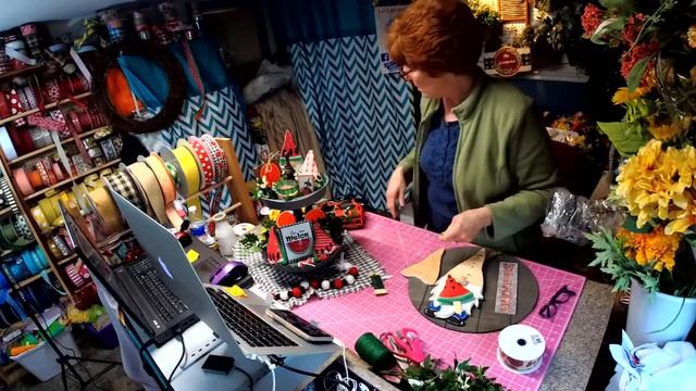 Lets create a gnome watermelon tier tray and Door Hanger! смотреть онлайн