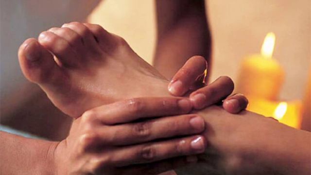 Бұл НҮКТЕЛЕР СІЗДІ ЕМДЕЙДІ. Табандағы нүктелер. Аяқ массажы. Денсаулық. Денсаулық арнасы смотреть онлайн