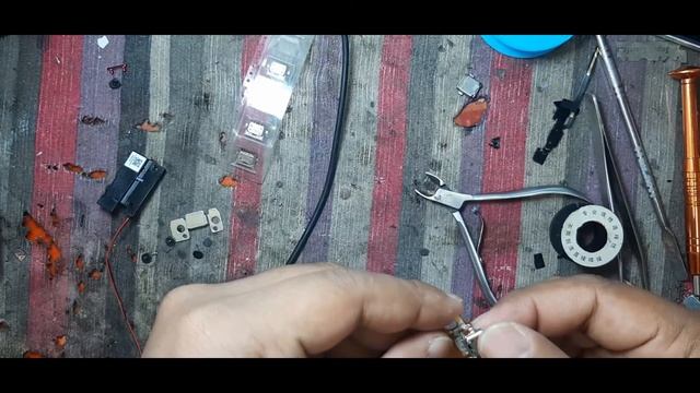 Acer Chromebook Tab 10 Charging Port replacement смотреть онлайн