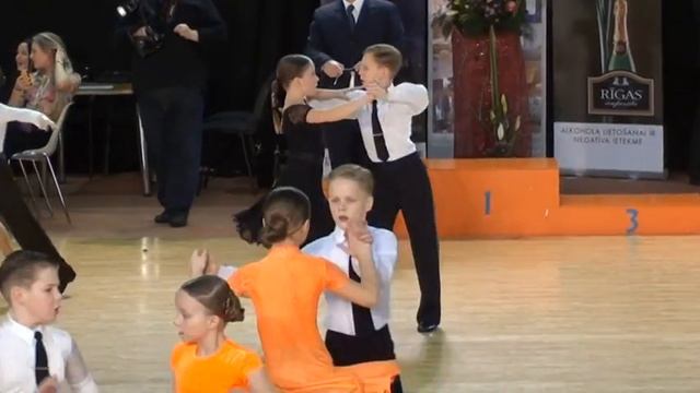 LČ LA 2012 Juvenile Roberts Kuze - Patricija Lielnora 1.4fin rumba смотреть онлайн