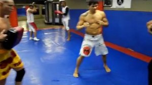 TATAME TV_ Escalado para o UFC Rio, Erick Silva aprende chute frontal com Anderson Silva(360p_H.264-