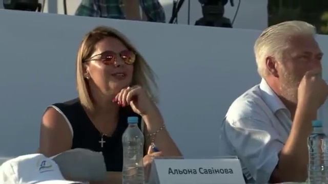 Ой чий то кінь стоїть - Георгій Синжеряк (аранжування О.Івончик) смотреть онлайн