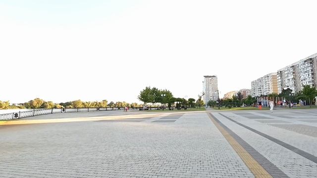 3. Прогулка по набережной западного округа Краснодара