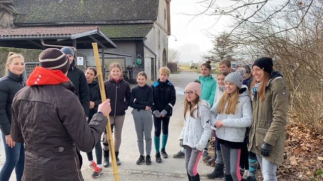 Unterstützung Stall Montmirail смотреть онлайн