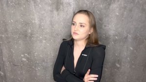 Сельский детектив, Ева