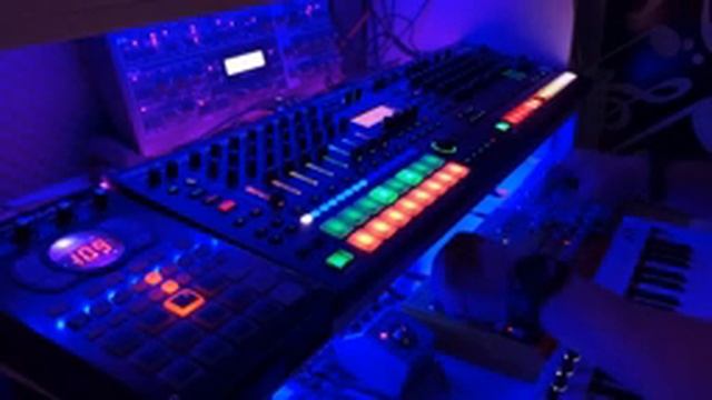 Vanderson - Goa Trance hardware live performance II MC-707⧸TR-8S⧸Virus TI⧸TD-3⧸SP-404