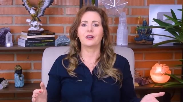 ⚠️ESPELHO NO CORREDOR? (PERIGO!) O QUE COLOCAR NO CORREDOR FENG SHUI | Dhonella смотреть онлайн