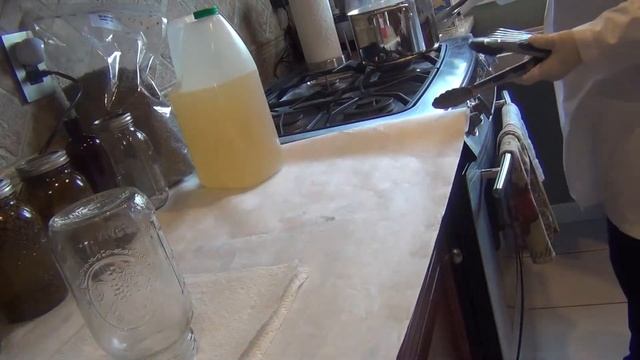 Herbal Infusion: Lavender in Sweet Almond Oil смотреть онлайн