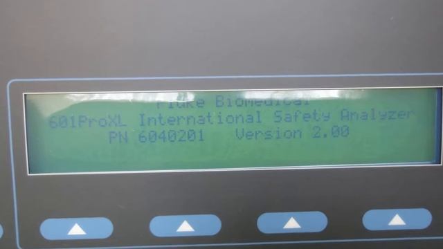 FLUKE 601 PRO SERIESxl INTERNATIONAL SAFETY ANALYSER смотреть онлайн