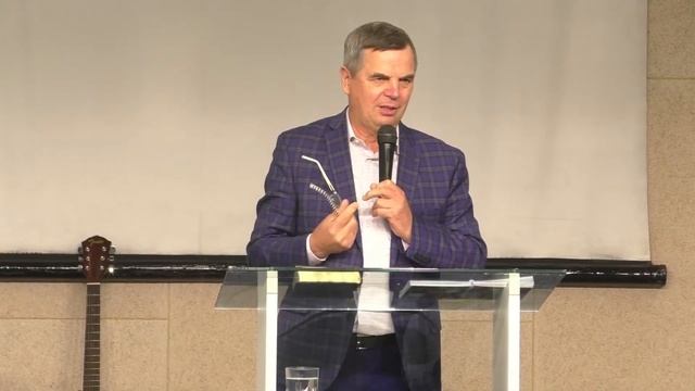 «Як знайти своє чудо» / Юрій Савочка / церква «Спасіння» м.Васильків / 25 вересня 2022 / 11:00 смотреть онлайн