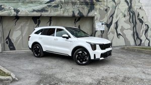 НОВЫЙ KIA SORENTO 2024 2.5 MPI AT 4WD PREMIUM 7 мест
