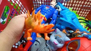 Hunting found Godzilla, Megalodon, Mosasaurus, Kaiju, Digimon Minecraft,Mobil jam.