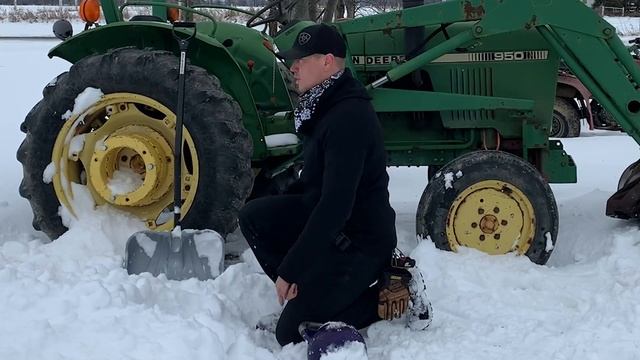 Kettlebell discus clean to hunters squat смотреть онлайн