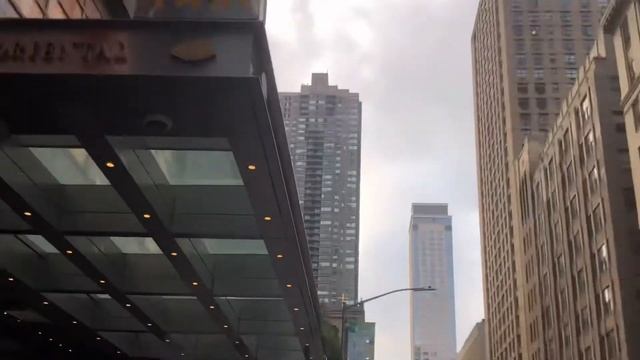 Mandarin Oriental Hotel смотреть онлайн