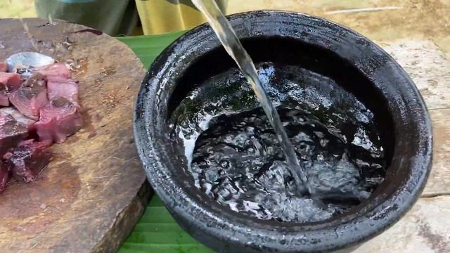 Spicy Fish Curry - Sri Lankan Style Tuna Fish Curry | Rural Ceylon смотреть онлайн