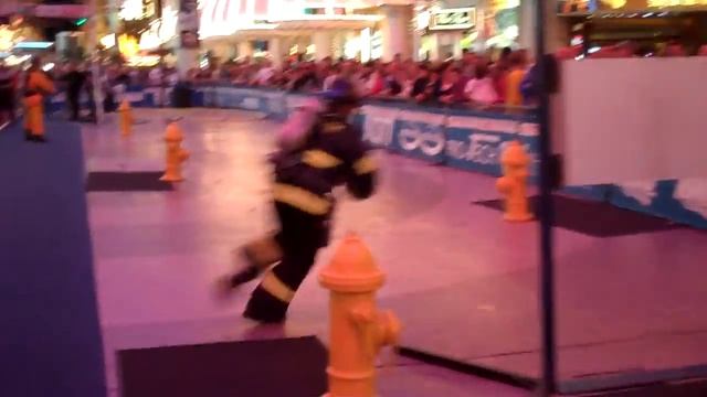 Run 339 World Final Day 2 Relay смотреть онлайн