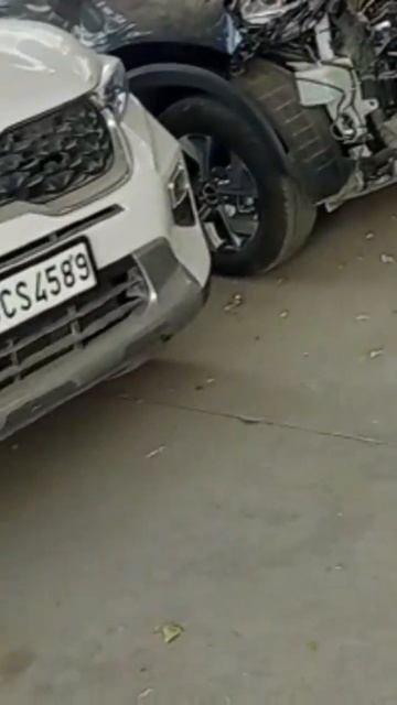 kia sonet bumper damaged смотреть онлайн