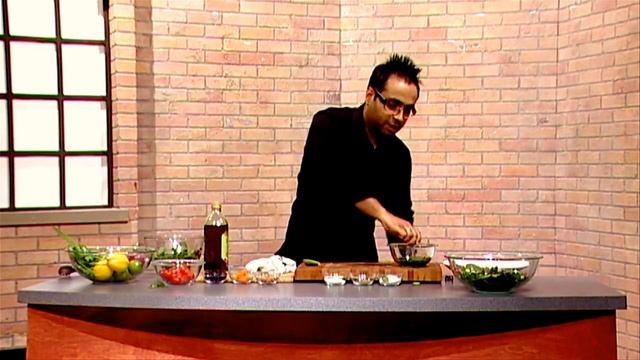 Chef Harminder - Summer Salad смотреть онлайн