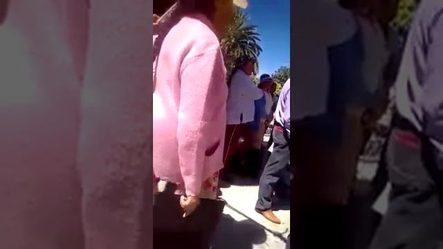 Alcalde de Santiago de Anaya regaña a pobladores por voto contra el PRI смотреть онлайн