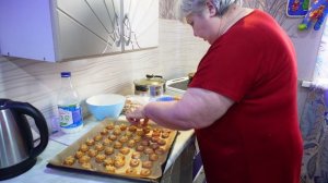 Не даю мужу пенсионеру нормальной жизни Муж жалуется на меня зрителям Готовлю сушки с мясом