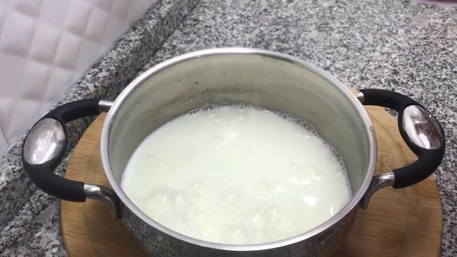 Süt ve Meyve Varsa bu Tatlıyı MUTLAKA Yapın! Jelatinsiz, Şekersiz! смотреть онлайн