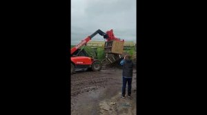 Опрокидыватель контейнеров для телескопического погрузчика