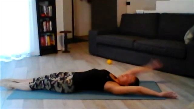 N.40 - Questione di dettagli смотреть онлайн