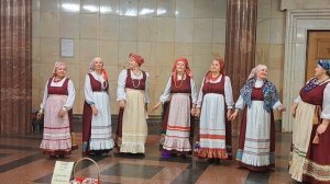 И плывет веночек
Ансамбль русской песни Сударушка из Балашихи