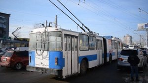 Троллейбус ЗиУ-683 КВР БТРМ-4007. Покатушки по Барнаулу.